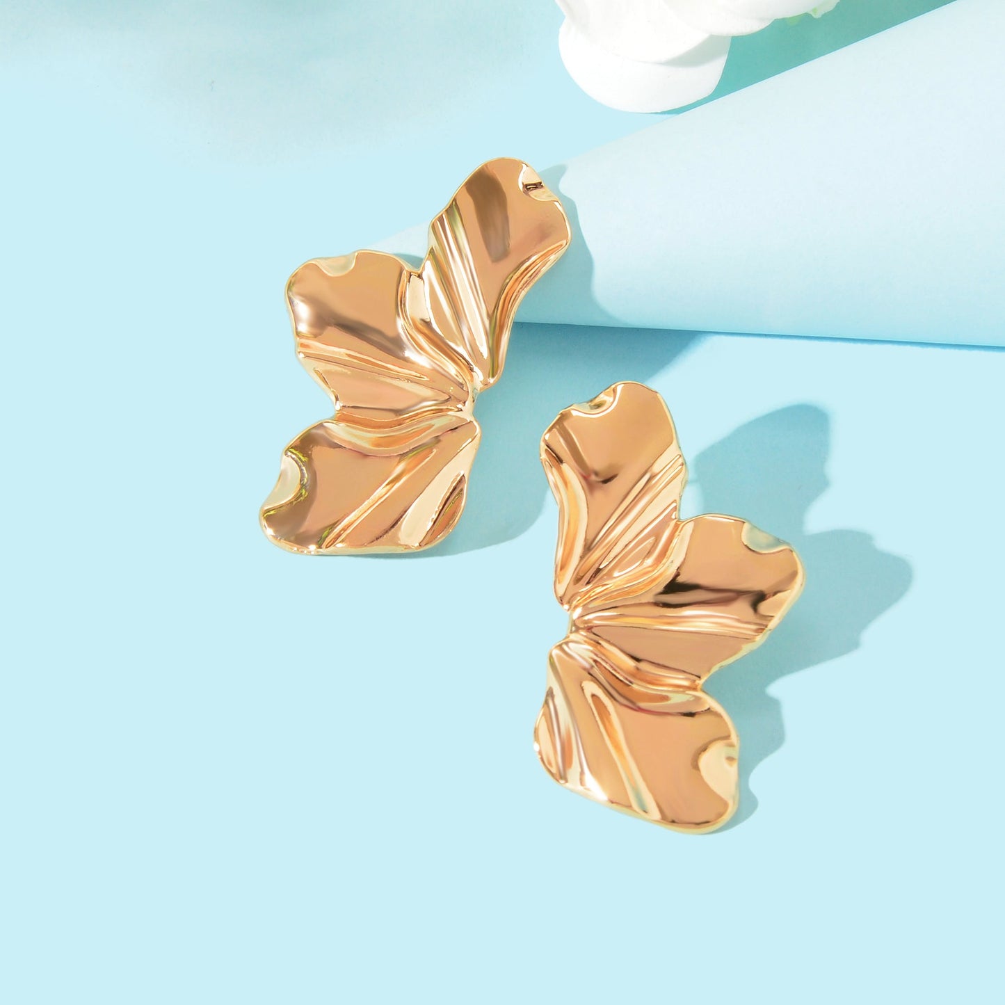 Stylish Golden Metal Geometric Irregular Leaf Stud Party Earrings for Women-4